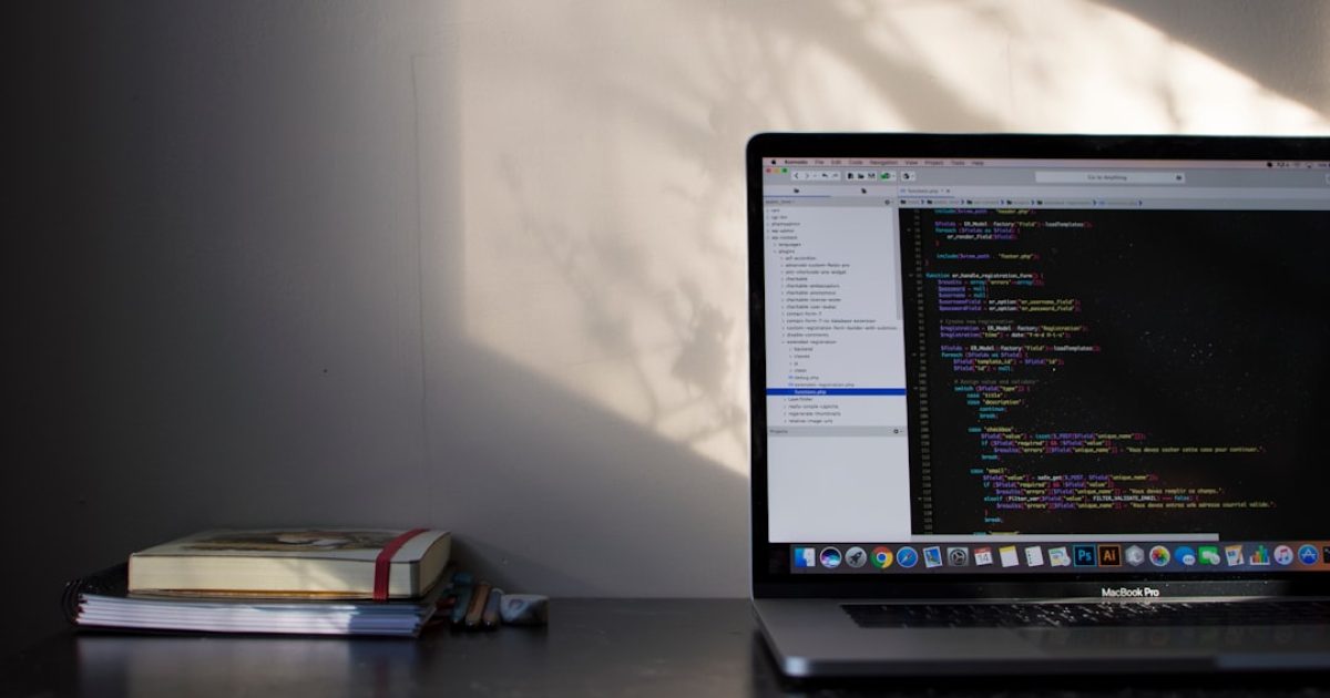 PHP 8.3 vs 8.2: Vale a Pena Atualizar e Como Fazer Sem Quebras
